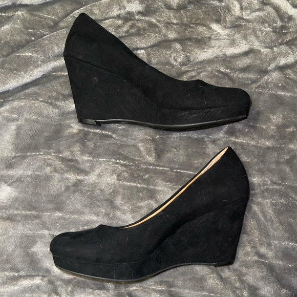 a.n.a. Black Micro Suede Wedges - Picture 2 of 7